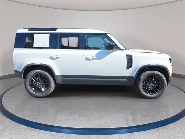 2025 Land Rover Defender 110 P300