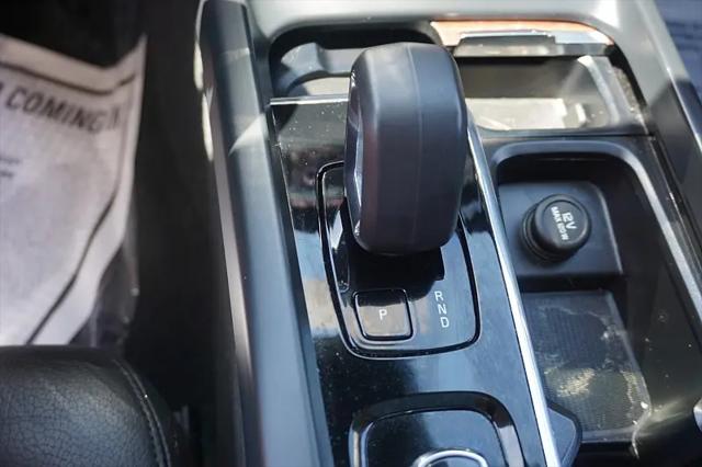2024 Volvo S60 B5 Plus Dark Theme