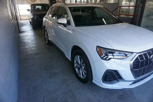 2025 Audi Q3 Premium 45 TFSI S line quattro Tiptronic for sale in Temple Hills, MD
