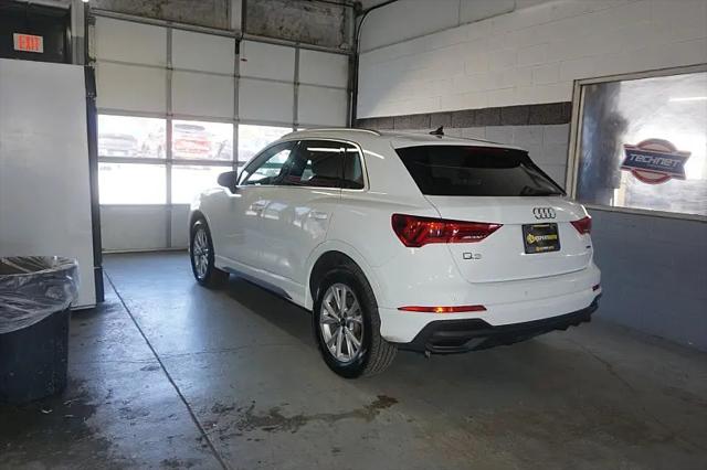 2025 Audi Q3 Premium 45 TFSI S line quattro Tiptronic