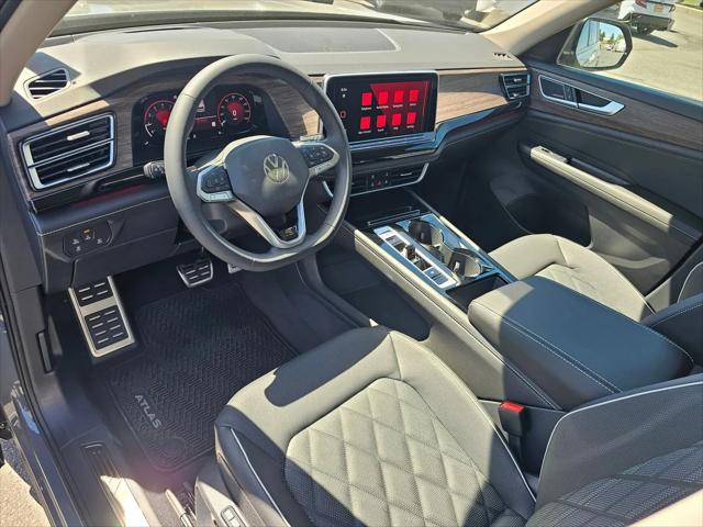2026 Volkswagen Atlas SEL Premium R-Line