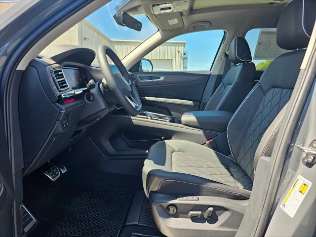 2026 Volkswagen Atlas SEL Premium R-Line