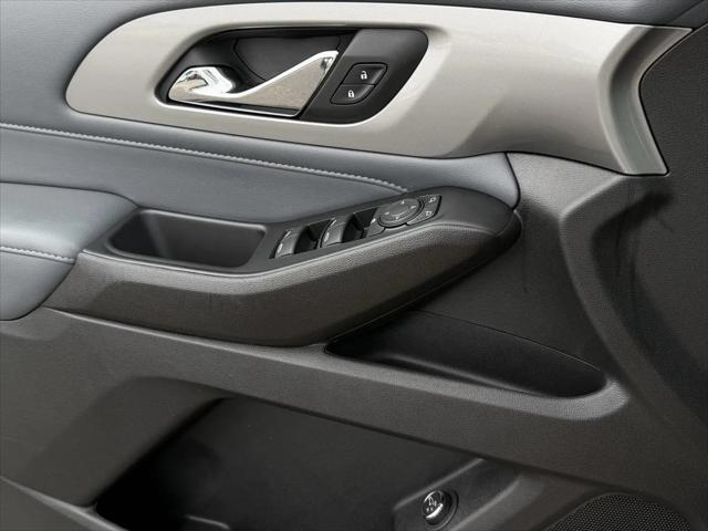 2021 Chevrolet Traverse FWD LT Cloth