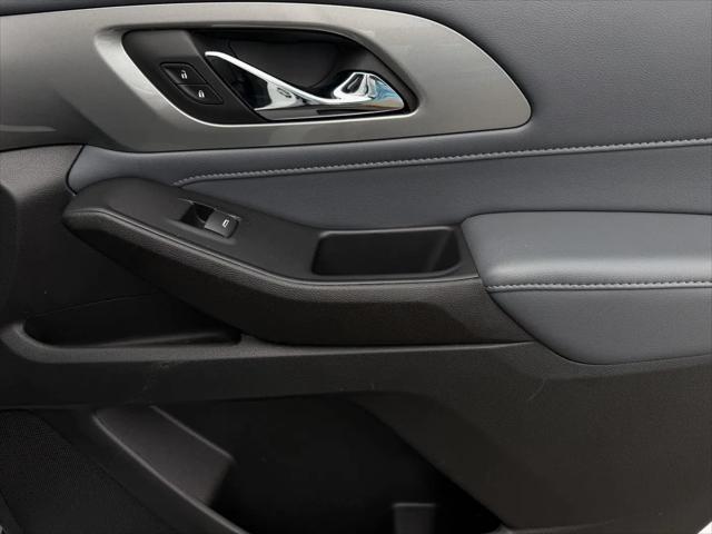 2021 Chevrolet Traverse FWD LT Cloth