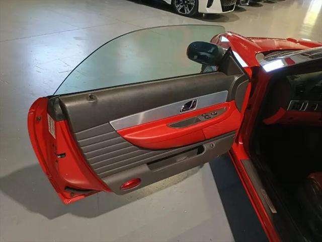 2002 Ford Thunderbird Deluxe