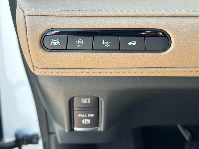 2026 INFINITI QX80 LUXE