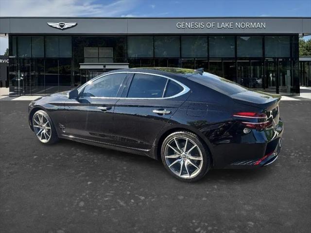 2023 Genesis G70 2.0T RWD