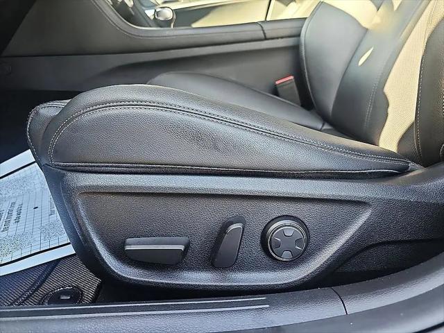 2023 Genesis G70 2.0T RWD