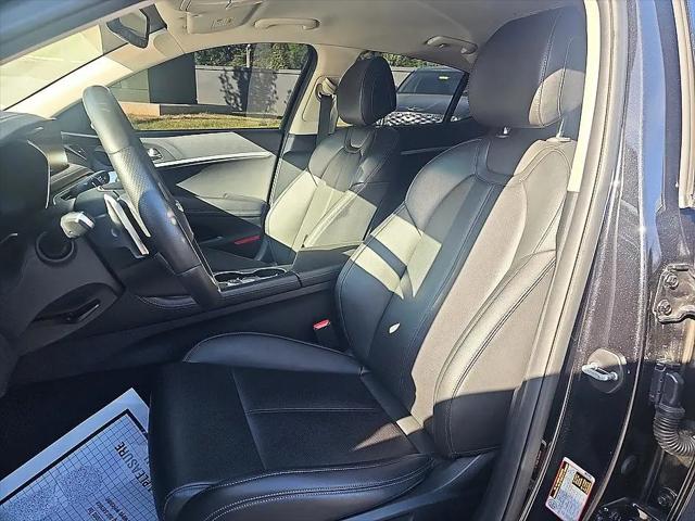 2023 Genesis G70 2.0T RWD