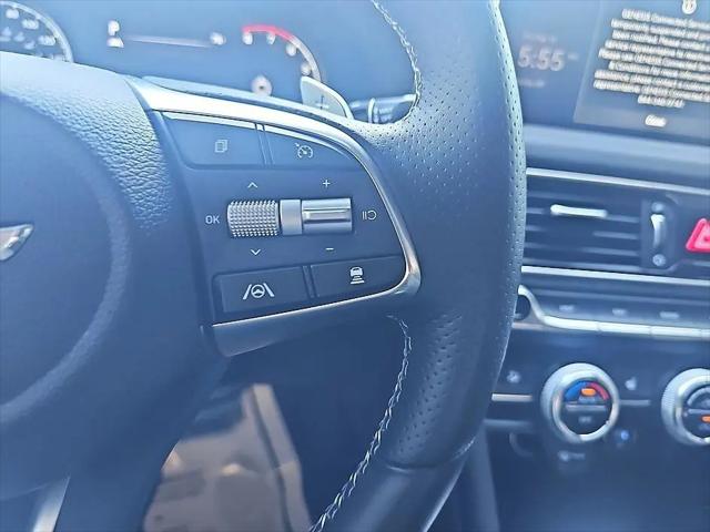 2023 Genesis G70 2.0T RWD