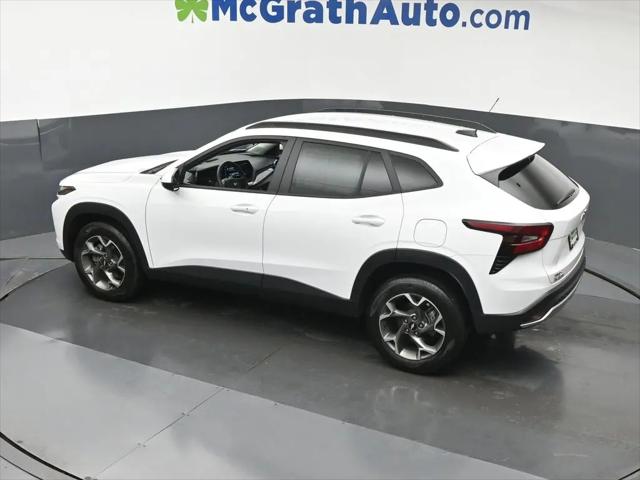 2025 Chevrolet Trax FWD LT