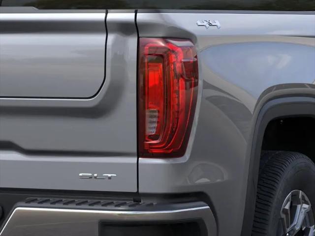 2026 GMC Sierra 1500 Crew Cab, Short Bed, SLT, 4WD