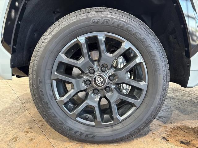 2026 Toyota Tundra Platinum CrewMax 5.5' Bed