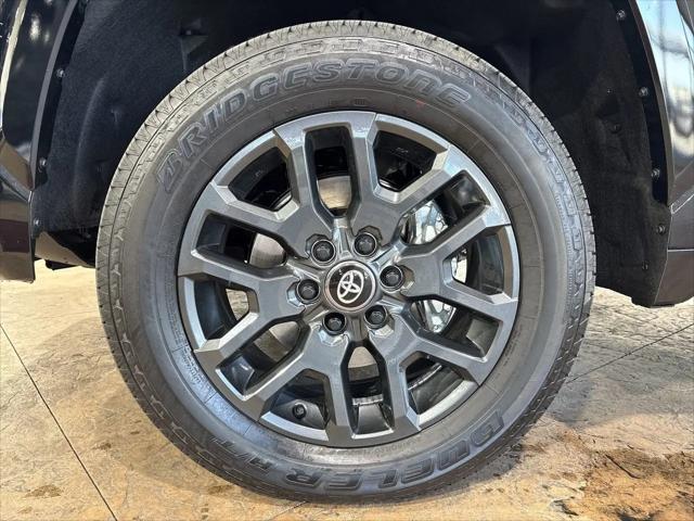 2026 Toyota Tundra Platinum CrewMax 5.5' Bed