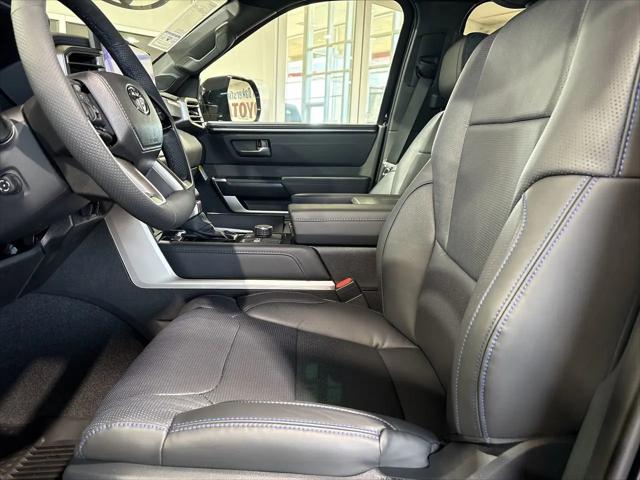 2026 Toyota Tundra Platinum CrewMax 5.5' Bed