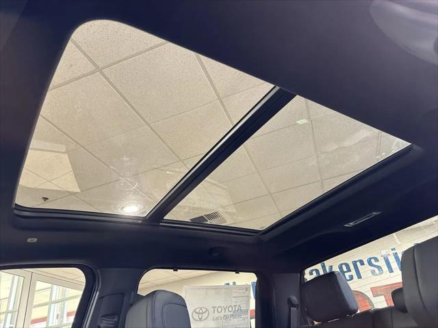 2026 Toyota Tundra Platinum CrewMax 5.5' Bed