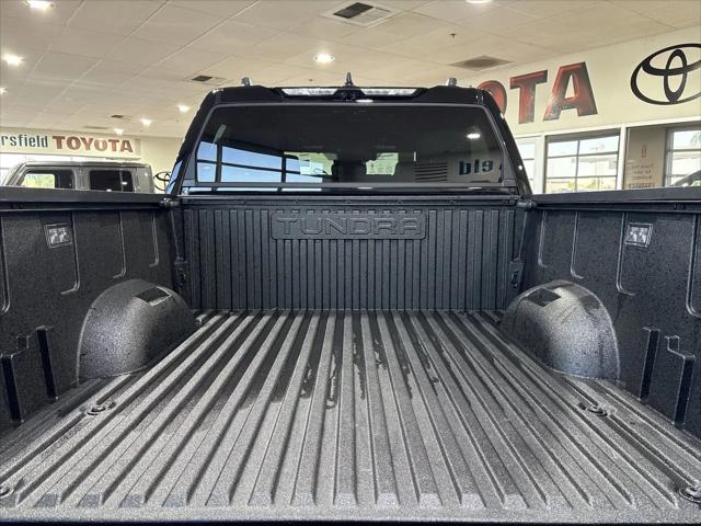 2026 Toyota Tundra Platinum CrewMax 5.5' Bed