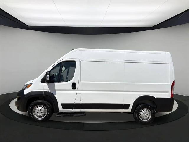 2024 Ram ProMaster Cargo Van Tradesman High Roof 136" WB w/Pass Seat