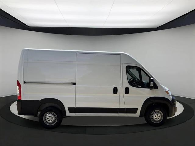 2024 Ram ProMaster Cargo Van Tradesman High Roof 136" WB w/Pass Seat
