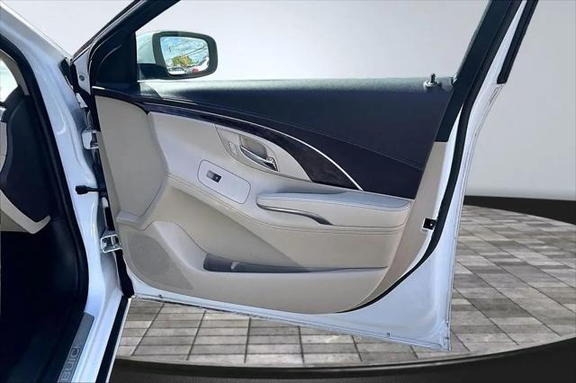 2016 Buick LaCrosse Leather