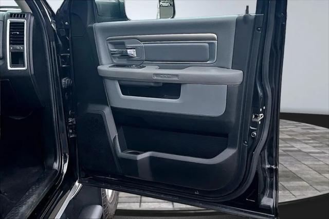 2018 Ram 3500 Big Horn Crew Cab 4x4 6'4" Box