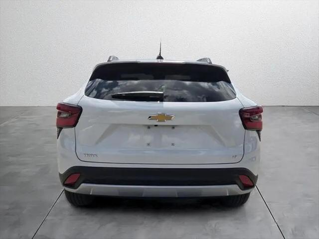 2026 Chevrolet Trax FWD LT