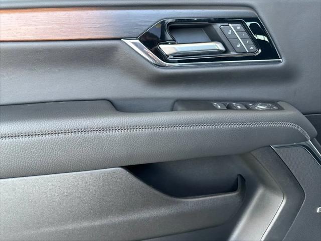 2026 GMC Yukon 4WD Denali