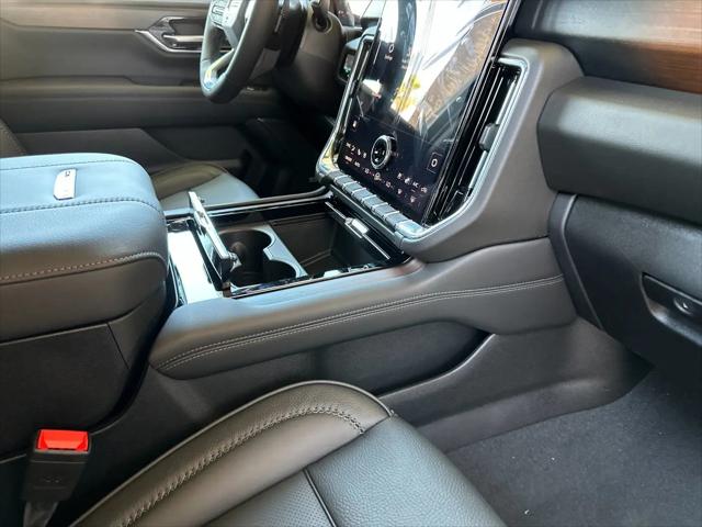 2026 GMC Yukon 4WD Denali