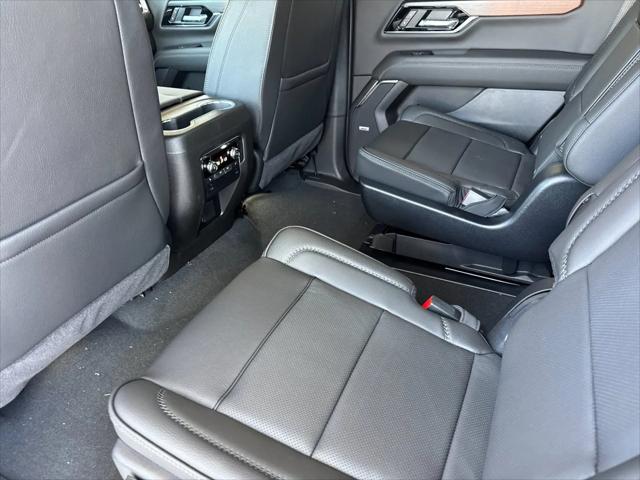 2026 GMC Yukon 4WD Denali
