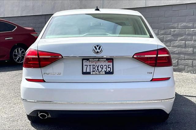 2016 Volkswagen Passat 1.8T SE