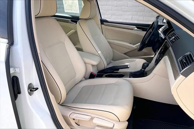 2016 Volkswagen Passat 1.8T SE