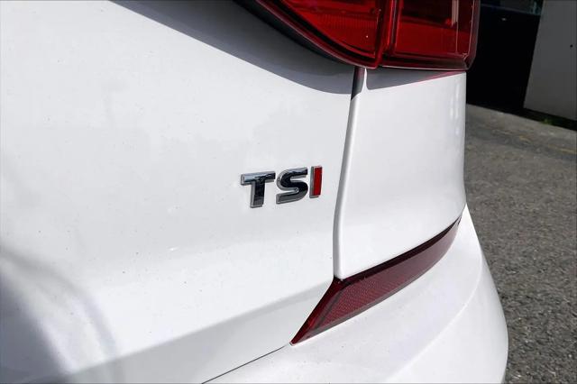 2016 Volkswagen Passat 1.8T SE