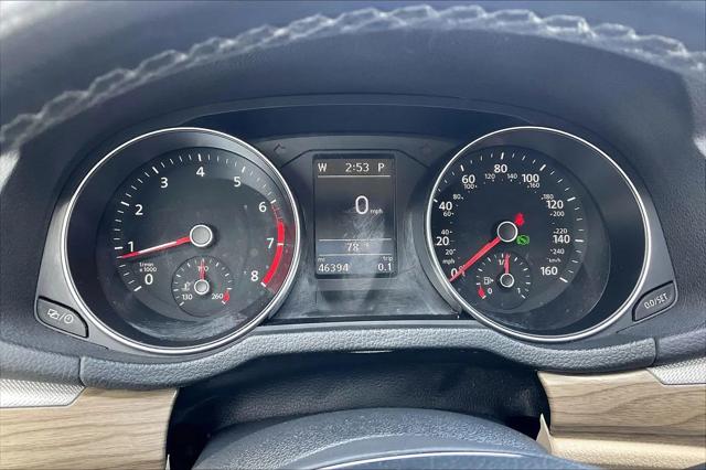2016 Volkswagen Passat 1.8T SE