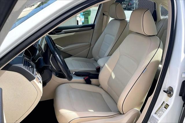 2016 Volkswagen Passat 1.8T SE