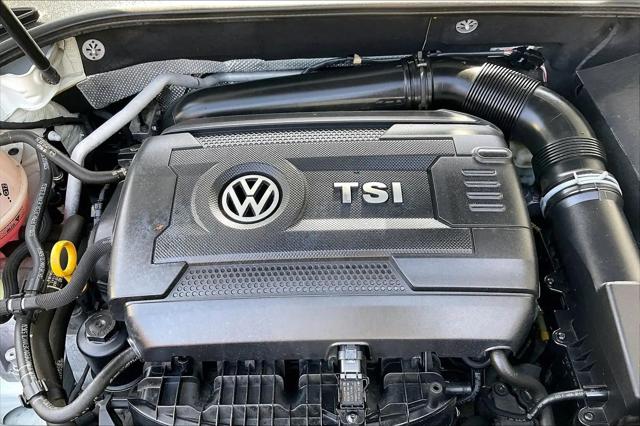 2016 Volkswagen Passat 1.8T SE