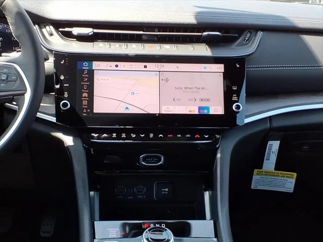 2026 Jeep Grand Cherokee Altitude 4x4
