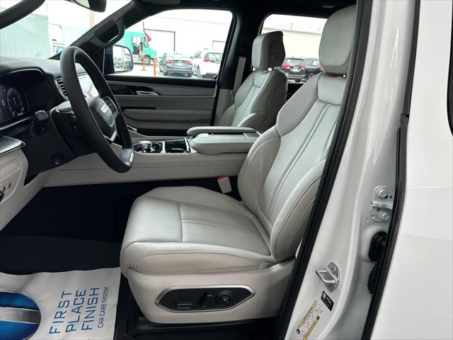 2026 Jeep Grand Wagoneer Limited Altitude 4x4