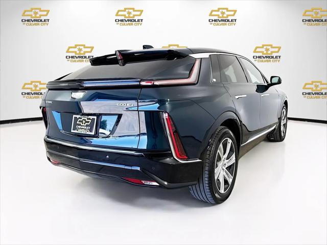 2024 Cadillac iQ Tech w/1SA