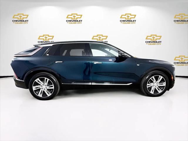 2024 Cadillac iQ Tech w/1SA