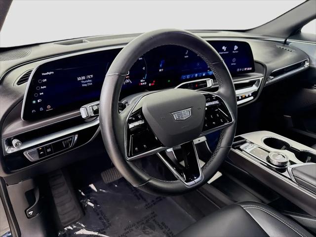 2024 Cadillac iQ Tech w/1SA