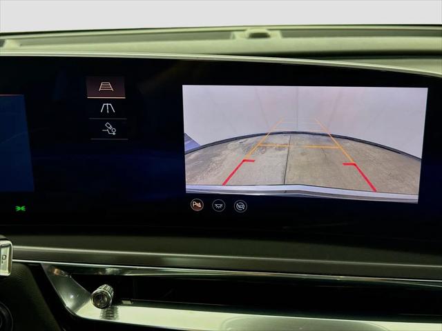 2024 Cadillac iQ Tech w/1SA