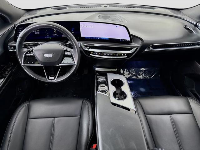 2024 Cadillac iQ Tech w/1SA