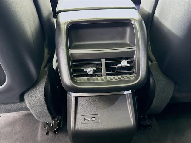 2024 Cadillac iQ Tech w/1SA