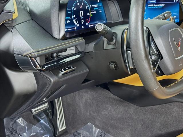 2024 Chevrolet Corvette Stingray RWD Convertible 2LT