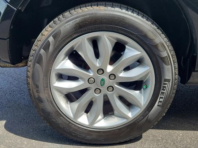 2014 Land Rover LR2 Standard