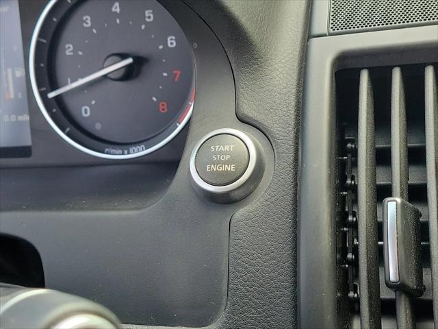 2014 Land Rover LR2 Standard