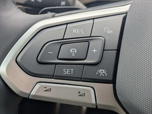2026 Volkswagen Atlas Cross Sport SEL R-Line Black