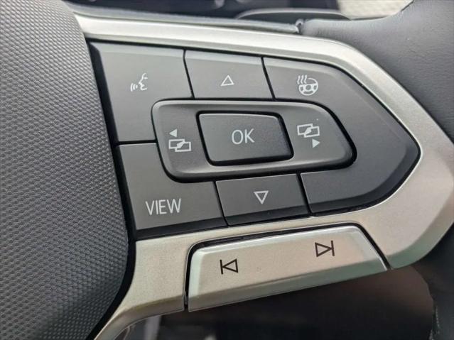 2026 Volkswagen Atlas Cross Sport SEL R-Line Black