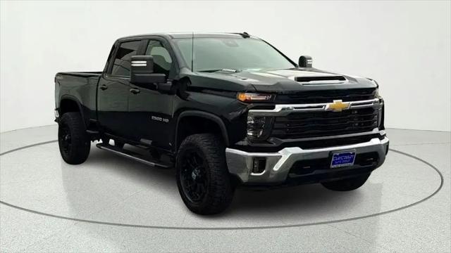 2025 Chevrolet Silverado 2500HD 4WD Crew Cab Standard Bed LT for sale in Arlington, TX