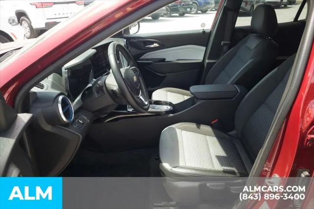 2025 Chevrolet Trax FWD LT